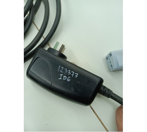 Зарядное устройство с удлинителем и переходником