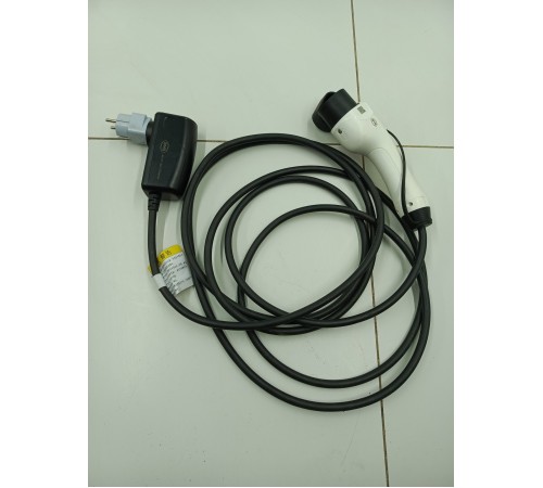 Зарядное устройство с удлинителем и переходником