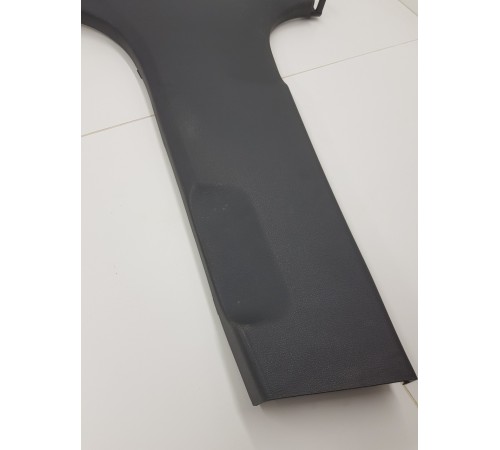 Обшивка центральной стойки левая нижняя