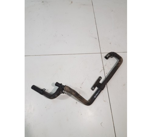 Тройник системы охлаждения с патрубками