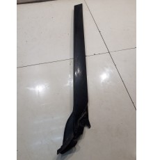 Молдинг лобового стекла (левый)