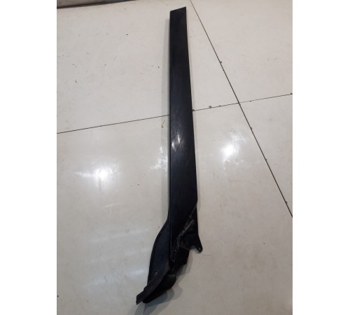 Молдинг лобового стекла (левый)