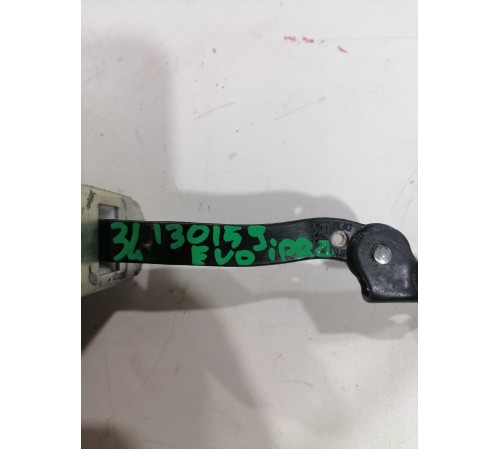 Ограничитель двери задний левый