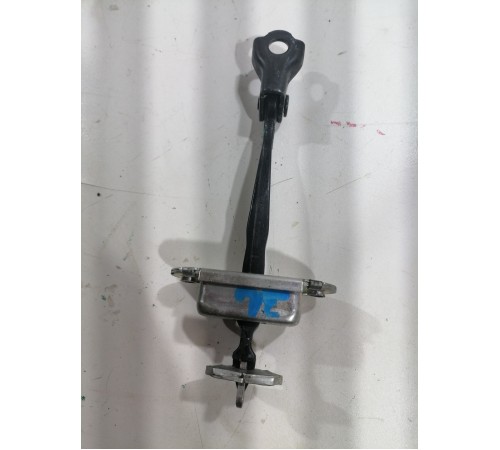 Ограничитель двери задний левый