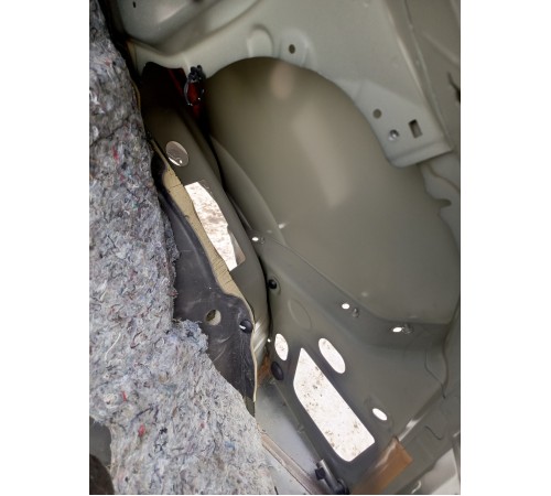 Крыло заднее правое