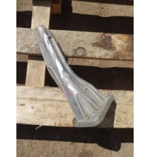 Кронштейн подвески радиатора