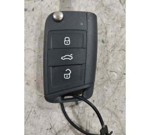 Ключ зажигания