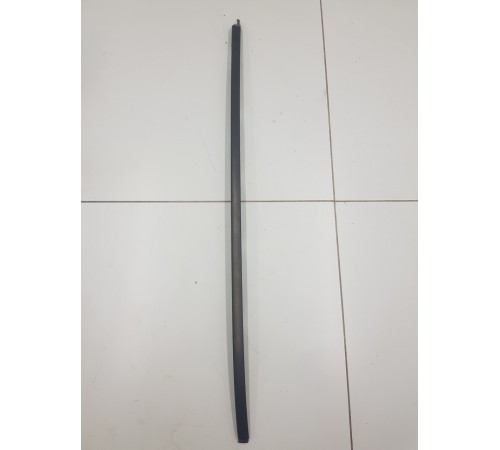 Молдинг стойки лобового стекла правая