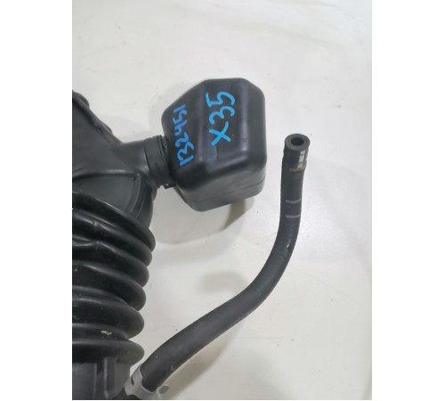 Патрубок воздушного фильтра