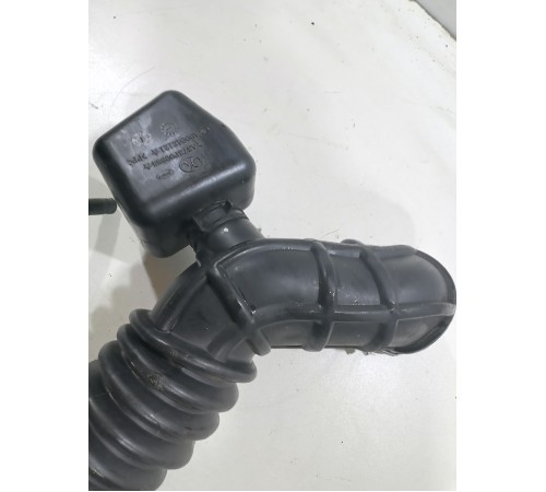 Патрубок воздушного фильтра