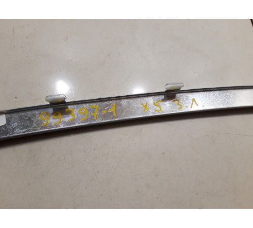 Молдинг глухого стекла задний левый