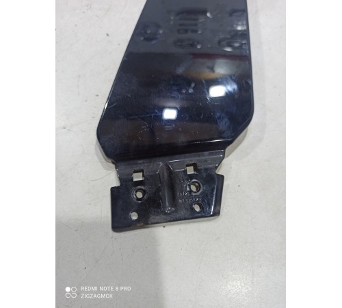 Накладка двери (передняя левая)