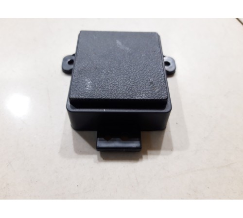 Заглушка задней панели центральной консоли