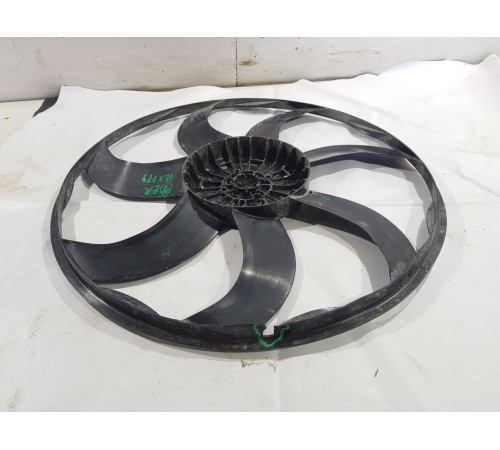 Вентилятор охлаждения радиатора 