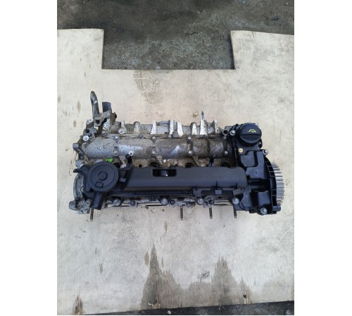 Головка блока цилиндров (ГБЦ) в сборе