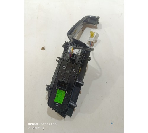 Блок управления стеклоподъемниками передний левый