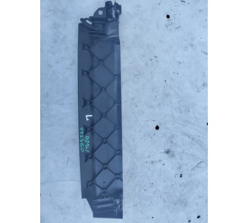 Накладка сиденья (передняя левая)