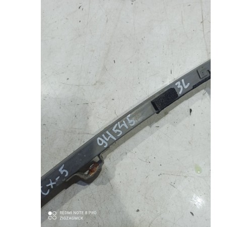 Направляющая стекла (задняя левая)