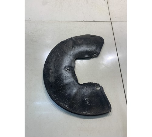 Защита тормозного диска (передняя, правая)