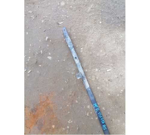 Кронштейн кузова передний правый