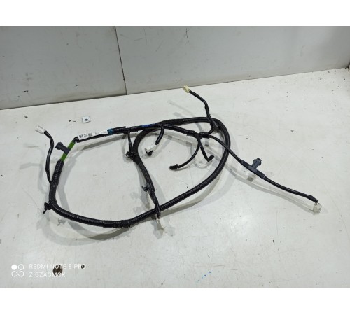 Электропроводка крышки багажника