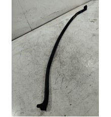 Уплотнитель двери задний левый