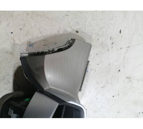 Воздушный дефлектор левый