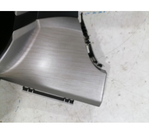 Воздушный дефлектор левый