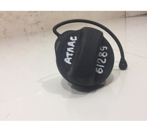 Пробка заливной горловины бензина