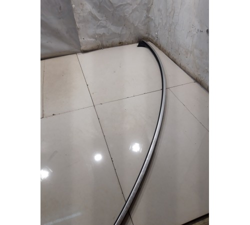 Накладка декоративная наружняя (левая)