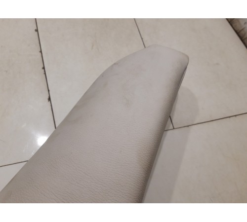 Накладка салона (задняя, правая)