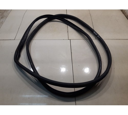 Уплотнитель двери