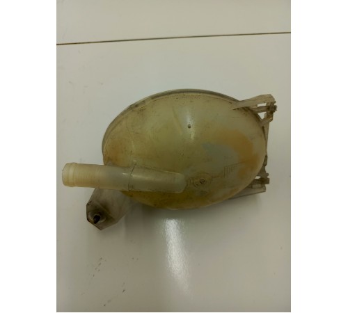 Бачок расширительный