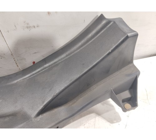 Накладка порога (задняя правая)