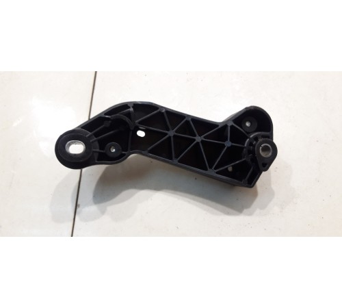 Кронштейн педали акселератора