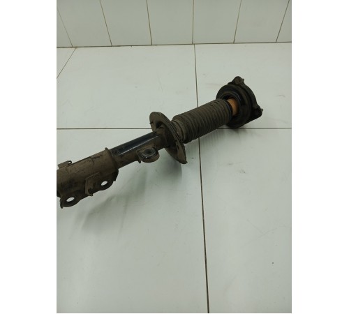 Амортизатор подвески передний правый