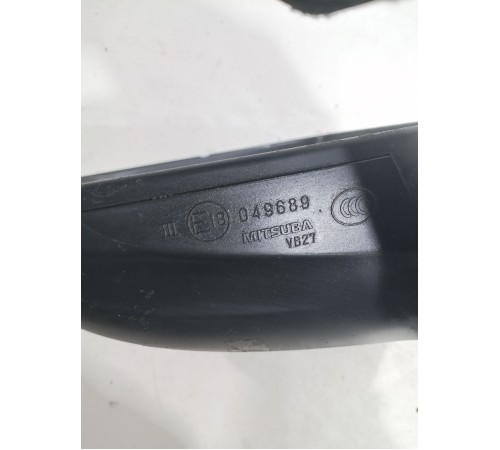 Зеркало заднего вида боковое левое