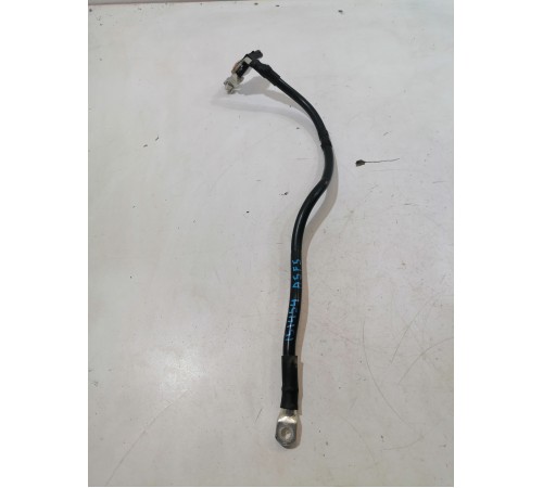 Клемма аккумулятора минус