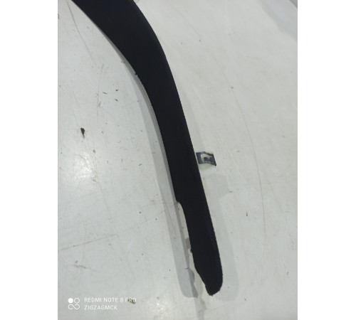 Обшивка крышки багажника(левая)