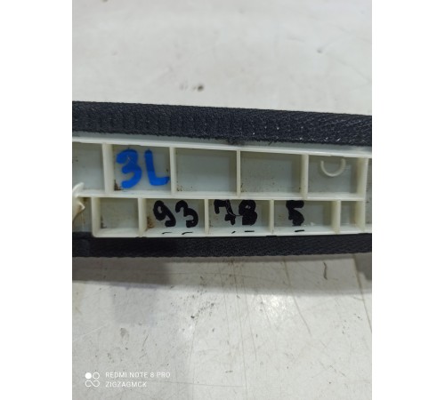 Обшивка крышки багажника(левая)