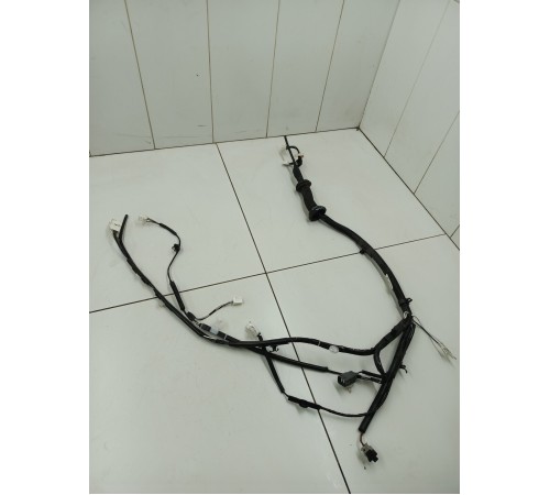 Электропроводка крышки багажника