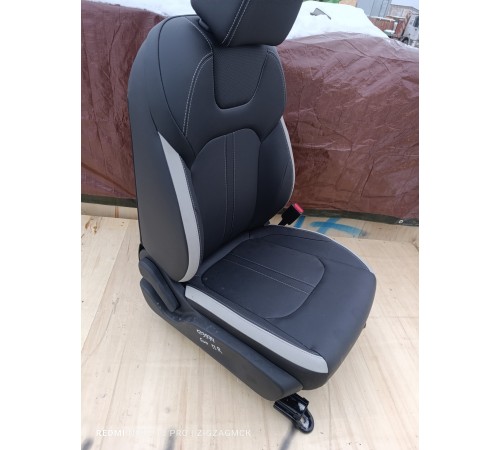 Сиденье переднее правое