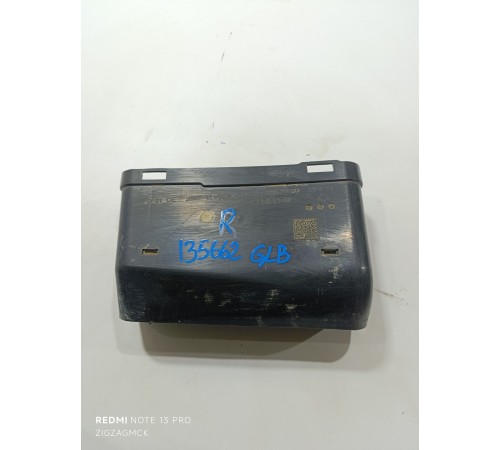 Воздухозаборник правый