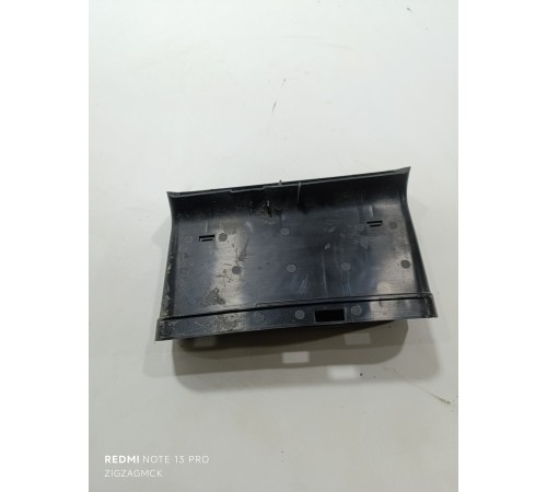 Воздухозаборник правый