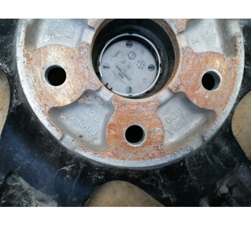 Диск литой R18