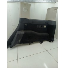 Обшивка багажника правая