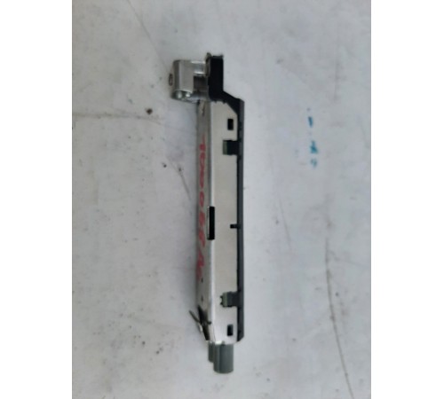 Усилитель антенны задний правый