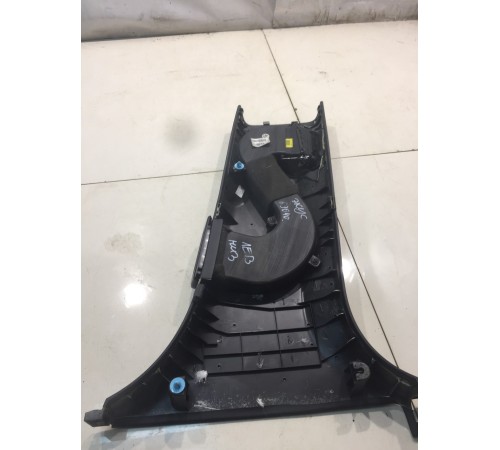 Обшивка стойки (нижняя, левая)