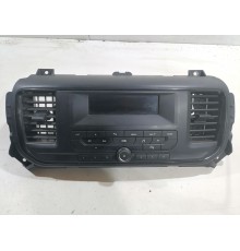 Магнитола мультимедийный центр