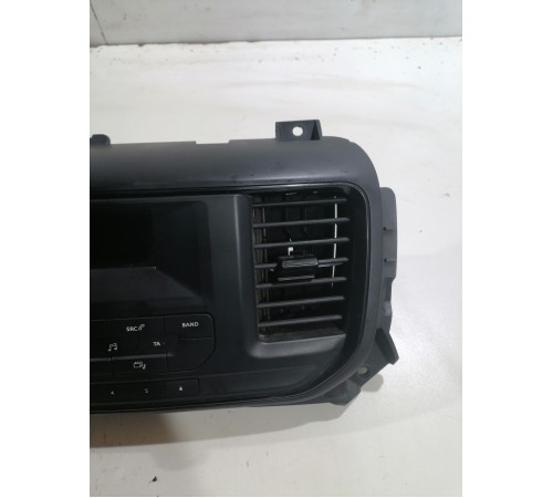 Магнитола мультимедийный центр